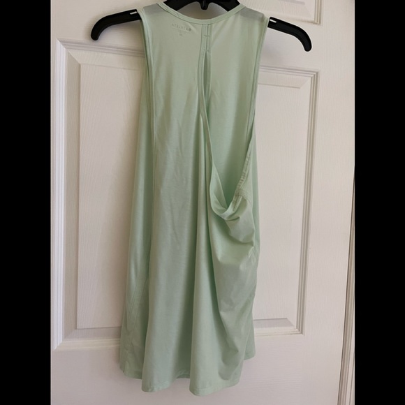 SOLD - On Another Platform - Athleta Essence Tie Back Tank Top Green 2X - Picture 2 of 5